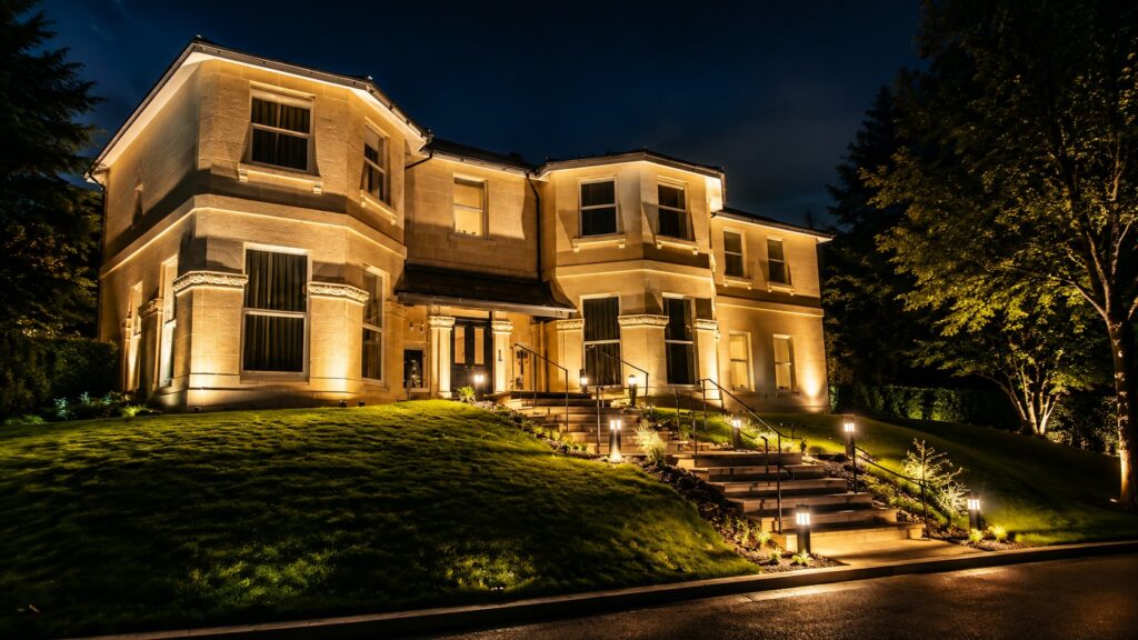 Leighton House