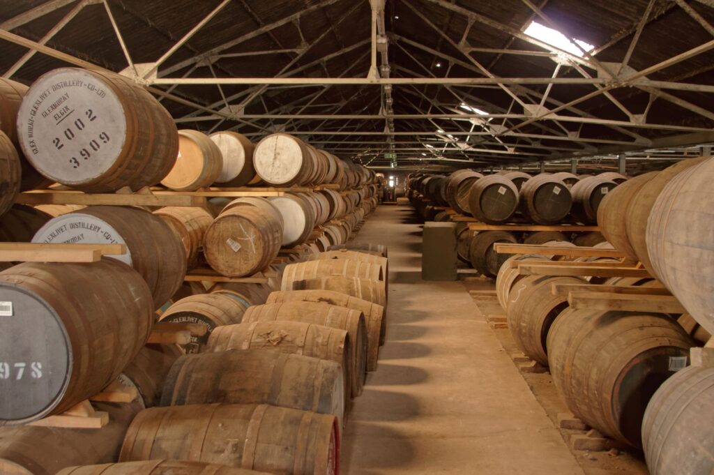 Small Group Edinburgh Whisky Tour and Tasting