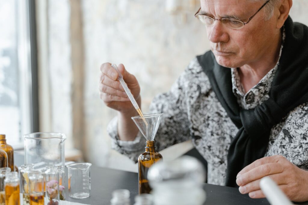 Edinburgh: Fragrance Design Experience at The Perfume Studio